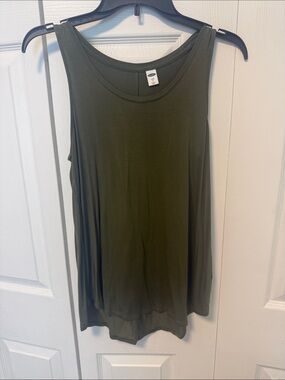 Old Navy Olive Green Scoop Neck Tank Top